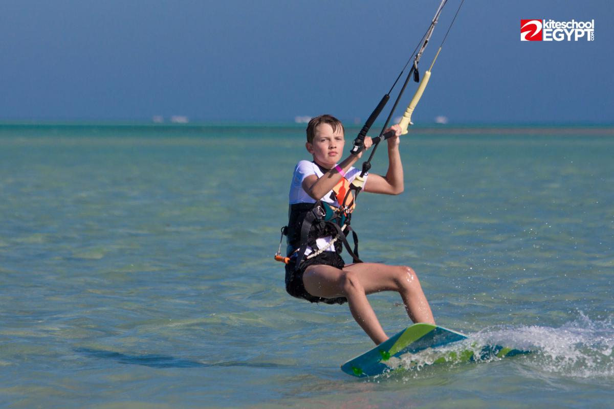 Kite surf course Hurghada for kids