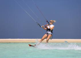 kitesurfing lessons Egypt