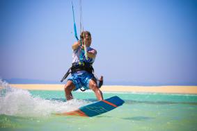 Kitesurfing cruise Hurghada