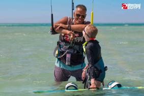 Kitesurf Hurghada - kiteboarding lessons Egypt